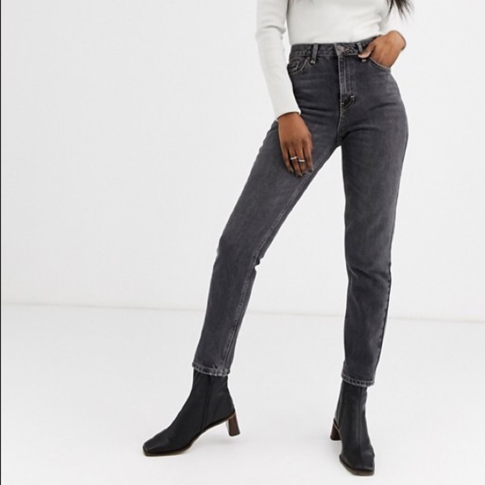 NWT Topshop Mom Jeans Faded Black